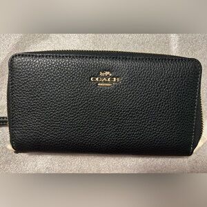 Brand New Coach Black Leather Wristlet